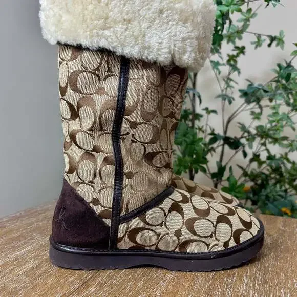 Coach Nikole Signature Shearling Boots A7266 - Picture 6 of 9